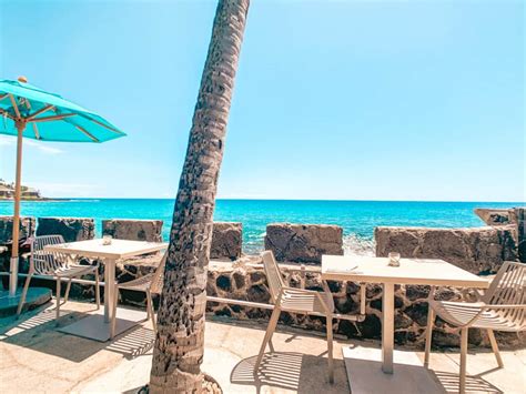 Relax and Recharge at Magics Beach Grill